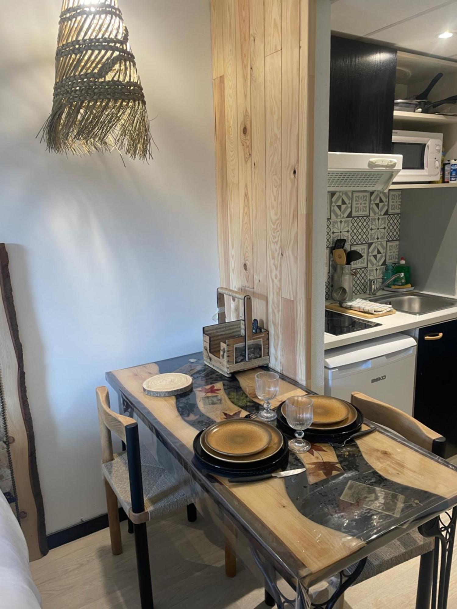 Chalet Studio Premium, Wifi, Chaleureux 卢德 外观 照片