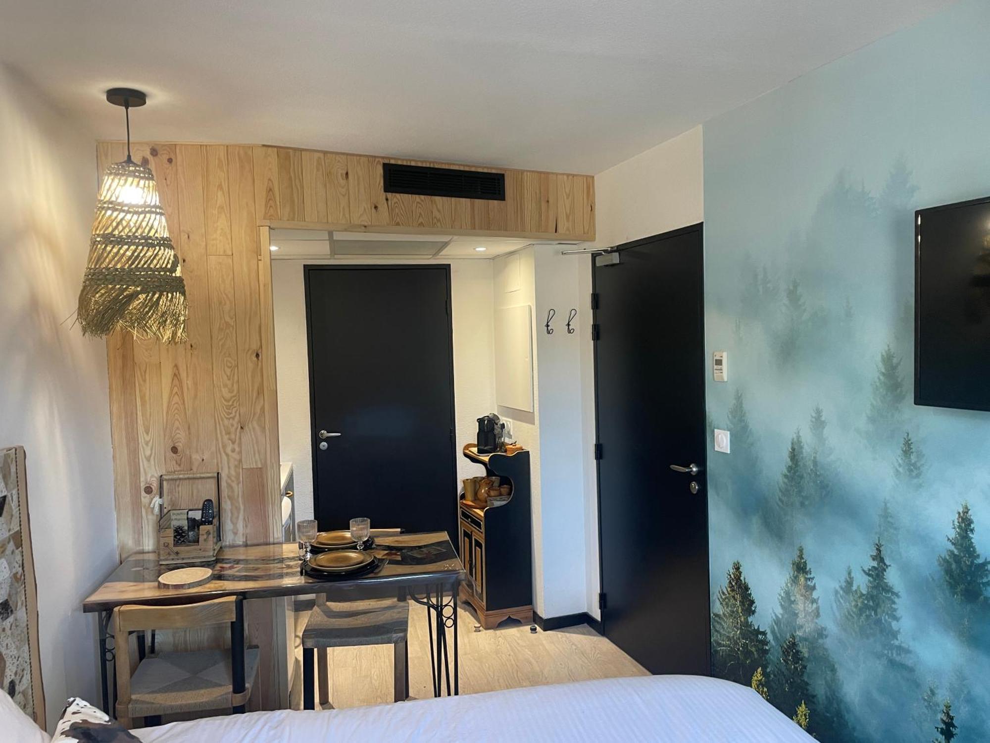 Chalet Studio Premium, Wifi, Chaleureux 卢德 外观 照片