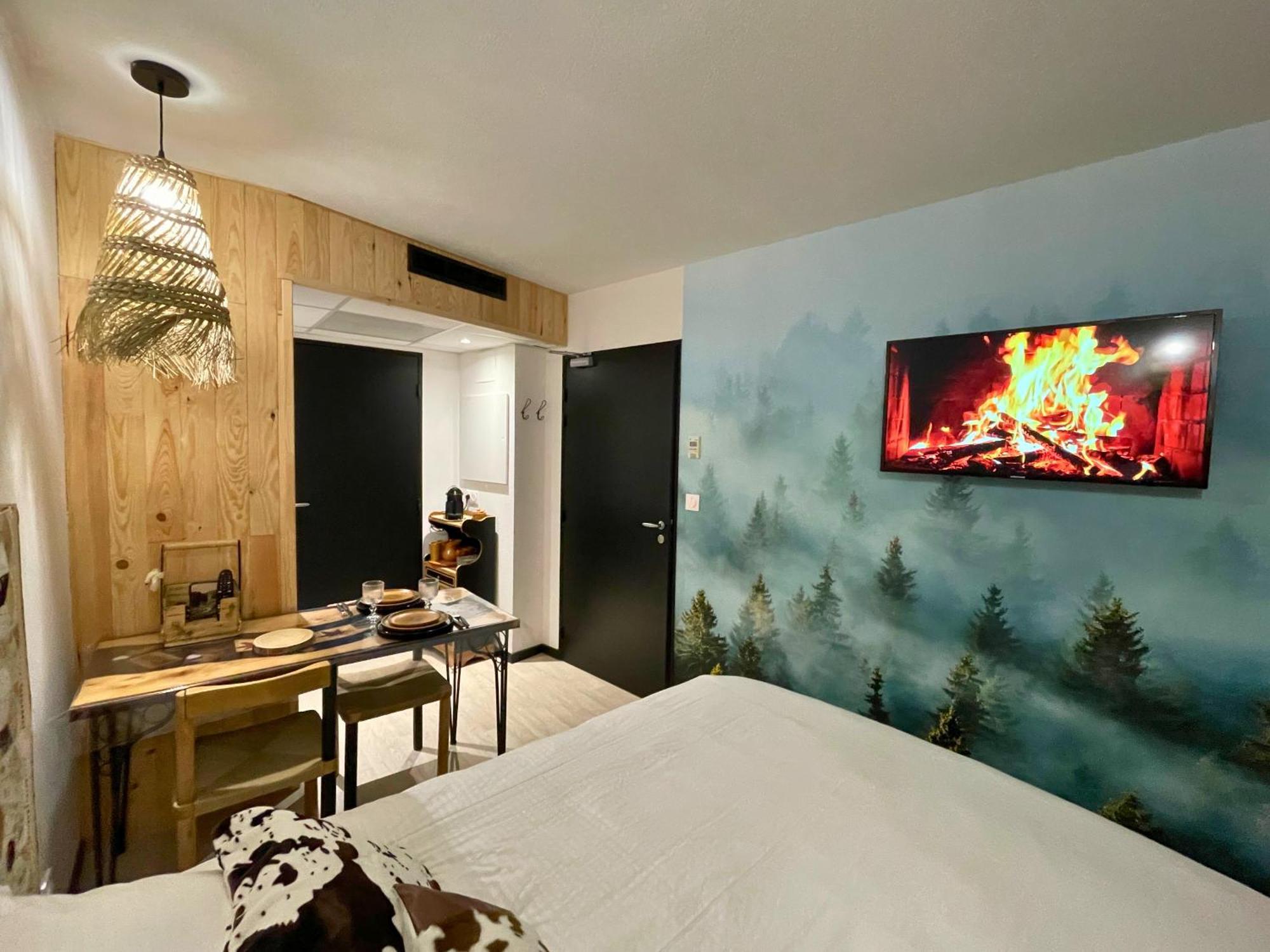 Chalet Studio Premium, Wifi, Chaleureux 卢德 外观 照片